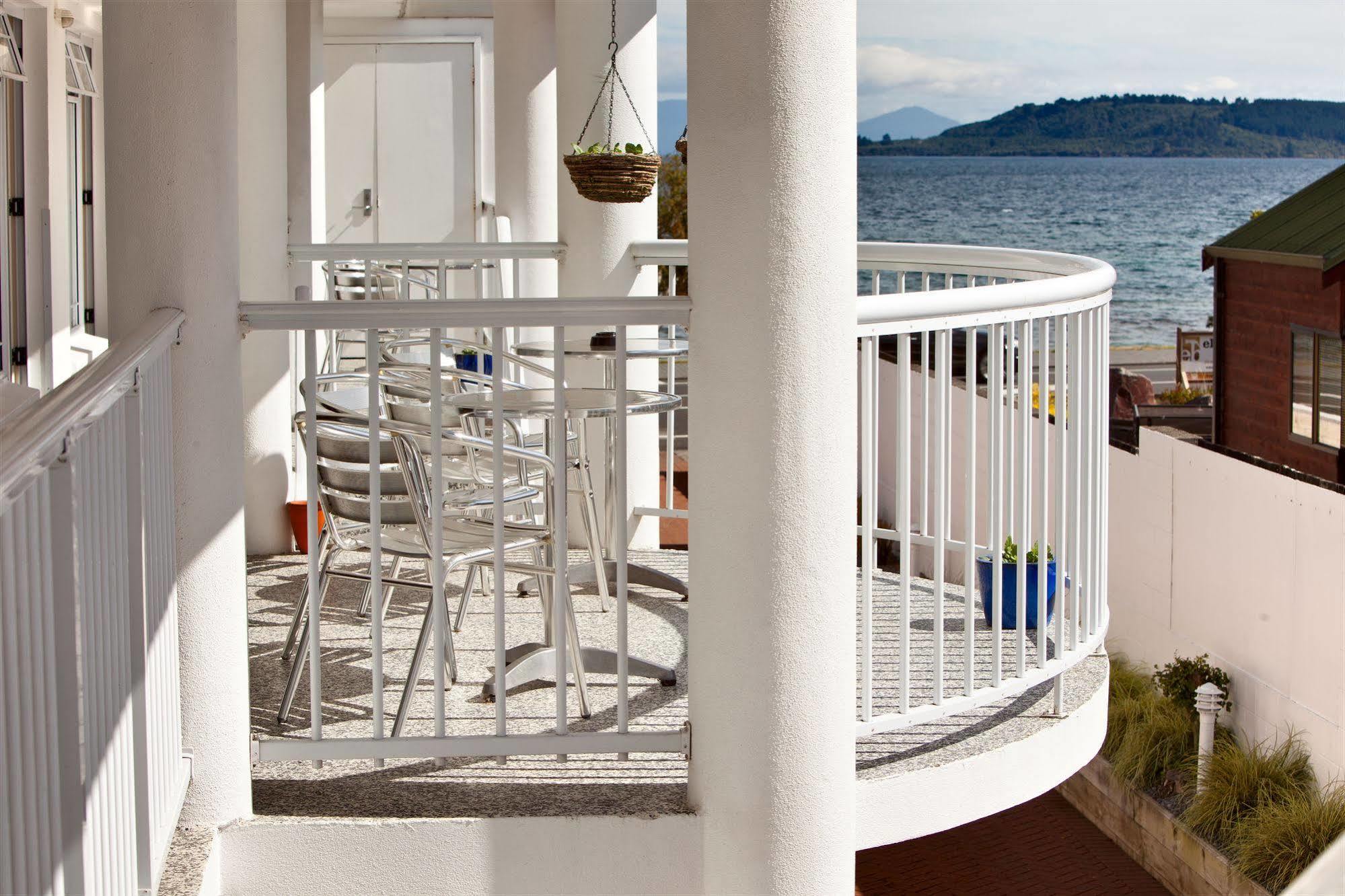 Lakeside Taupo Motel المظهر الخارجي الصورة